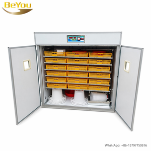Petit incubateur, Machine à couver les œufs, 1584 œufs, Lahore, Pakistan, à vendre